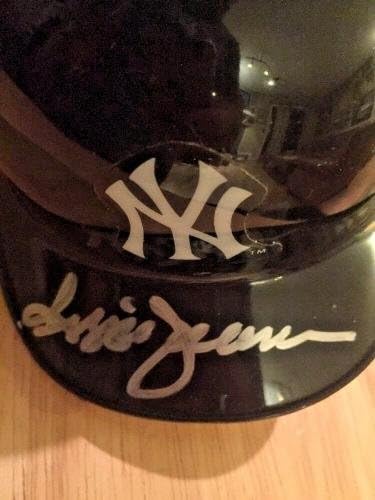Мини-каска с автограф Реджи Джексън. Ню Йорк Янкис MLB HOF JSA - Мини-Каски MLB с автограф
