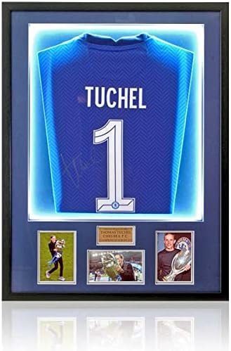 Начална тениска Челси с автограф на Томас Тухеля Шампион на Европа с led осветление, сертифицирана AFTAL